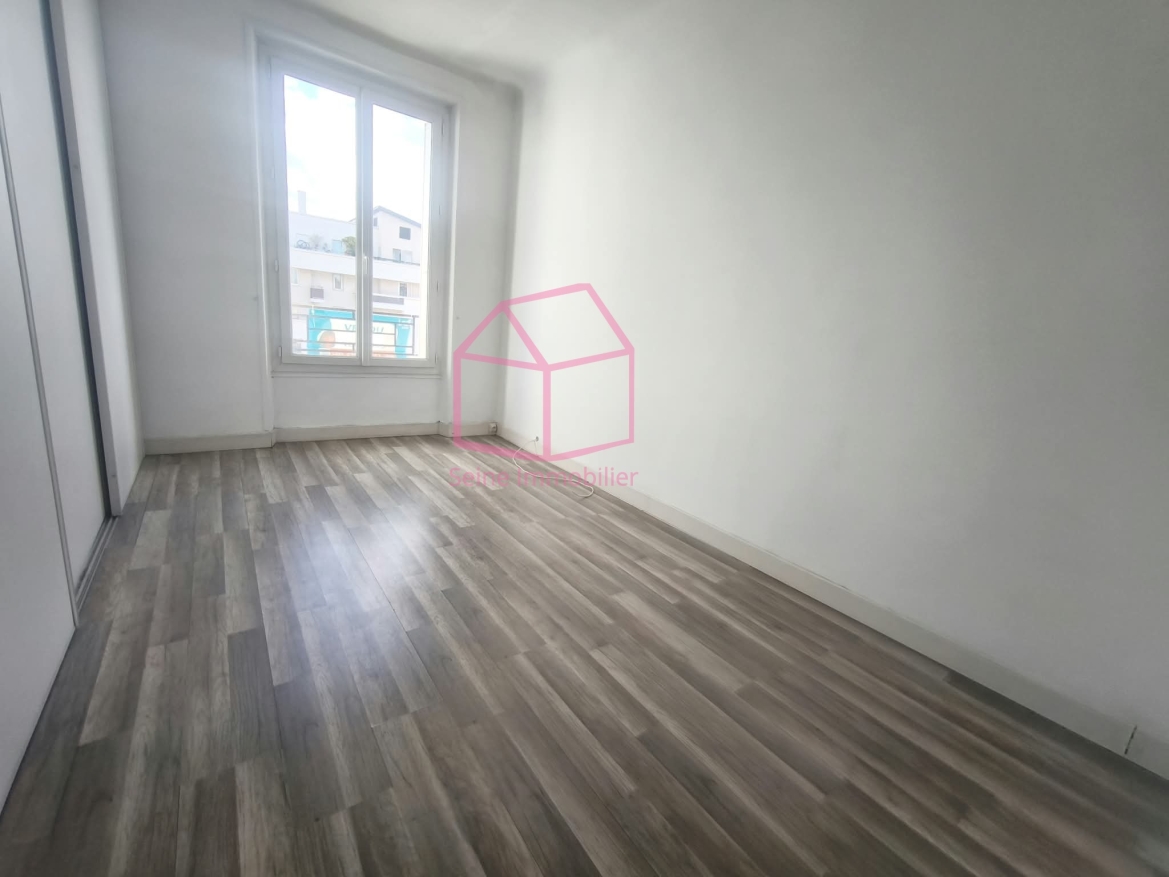 Appartement 3 pièces 68 m² · à Choisy-le-Roi · 68 m² · 195 000 €