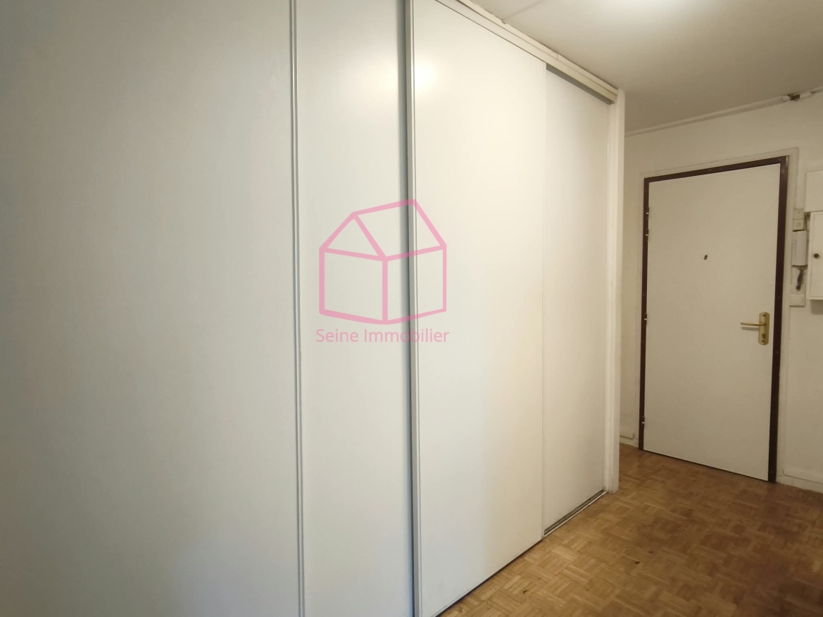 Appartement 4 pièces 84 m² · à Choisy-le-Roi · 83,9 m² · 263 000 €